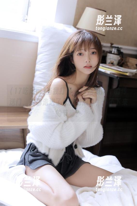 17吃瓜网 当我打开‘17吃瓜网’的传送门,仿佛走进了无底的瓜海,停不下来的节奏?