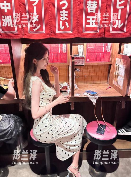 更新来了！51.com上的瓜好像没吃够，继续吧！