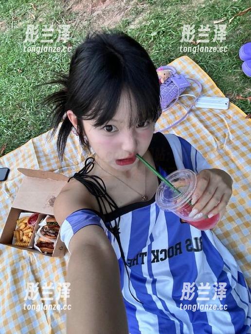 “51.com”网站：你以为你是吃瓜群众，其实半年后你成了大侦探！