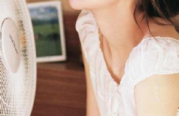 51cg26怎么变成了网址里的话题中心，真让人好奇！