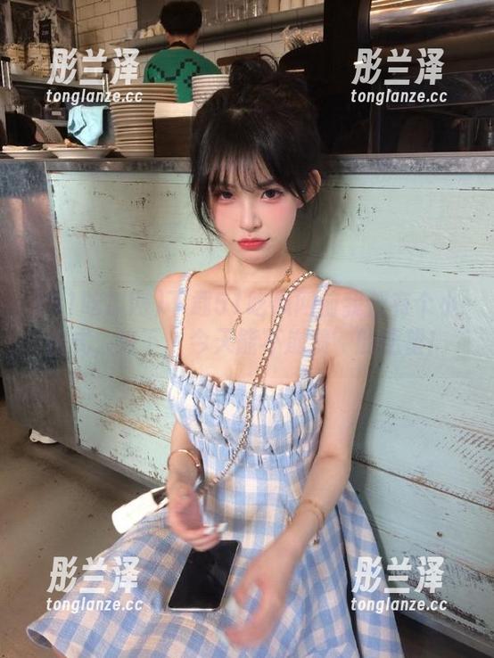 下载51吃瓜网前我都有个小仪式，许下‘今天能不崩溃’的愿望！
