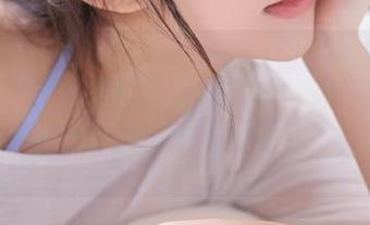随便滑滑“51爆料网”的首页，咋就有种自己正在瓜田里摇摇晃晃的感觉呢？