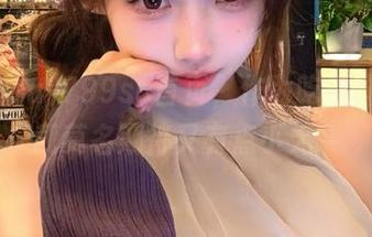 799su首页，作为吃瓜群众的我莫名期待又有点小无奈