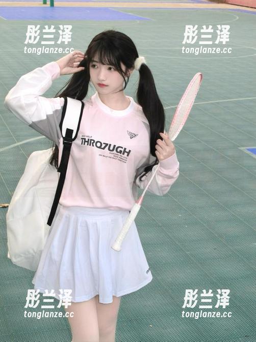 911黑料 911黑料ios出击,不仅是在线看,简直是黄昏时刻的瓜影伸展!