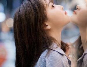 据说“91cgcom”的资源能把无聊变得一秒钟充满戏剧性，试试！