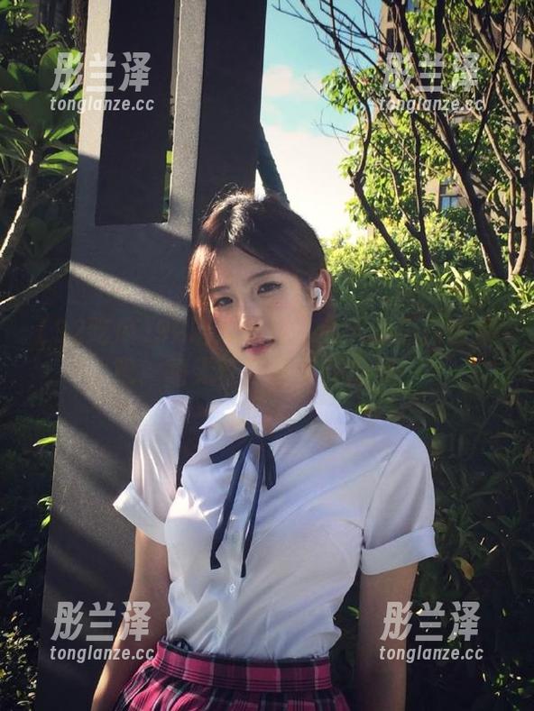 92吃瓜网页：今天的热门话题吧？毫无营养但意外上瘾！