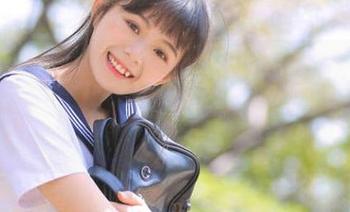 “www.zzzttt333”的八卦线路实在太多，感觉就像漫游在蜜糖世界…