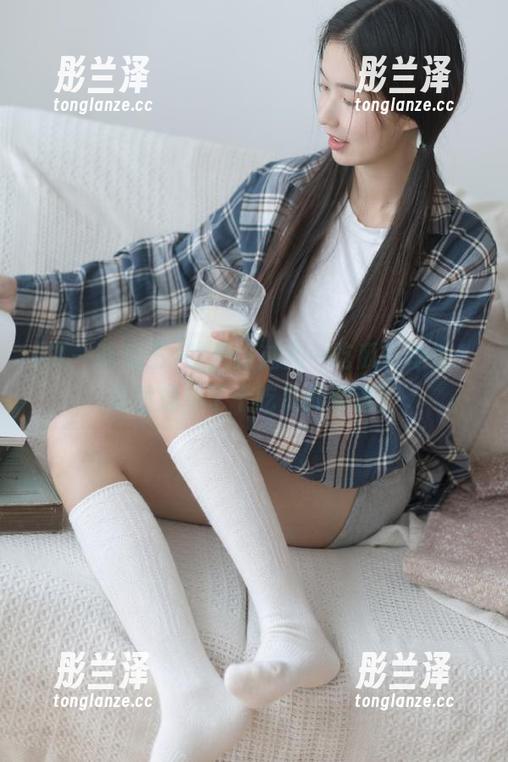 九一吃瓜王 昨天路过九一吃瓜王地址,竟然遇见了个吃瓜的奇迹!