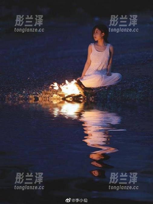 冲哥精选发布，难道只有我在烦恼哪里才能找到热辣八卦？