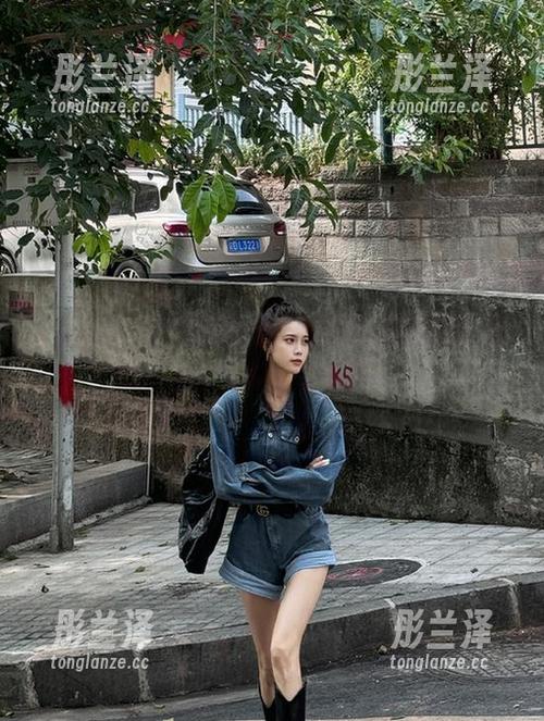 红黑料站和吃瓜网官网的微妙关系，网友们你们都懂的……