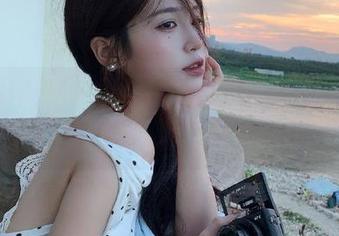 听说下载吃瓜网后，会有私密爆料，我的好奇心已开始躁动！