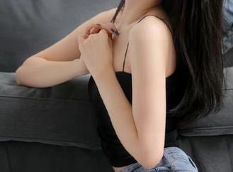 在呱呱爆料51的苹果版上，偶尔的八卦比剧本还精彩，真是太无聊了吧…