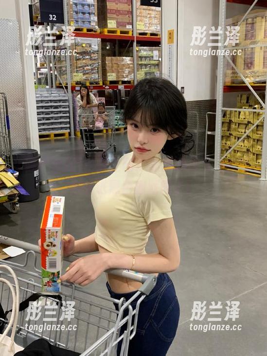 国产黑料 网页上国产黑料满天飞,感觉都快进黑色幽默剧了!