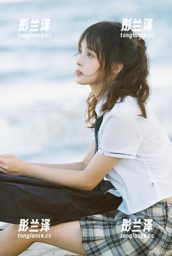 来吧，下载“我要吃瓜网”苹果版，干掉硬核八卦，味道更好！
