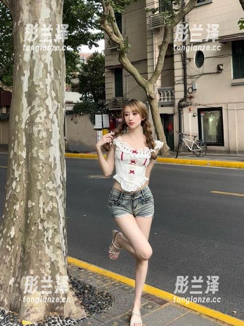 忍不住了，今天在线巡游一波明星黑料网址，结果差点把我的三星级小心脏吓到。