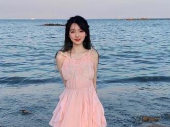 网曝吃瓜网站的讨论真有梗，不过也是，有点儿尬的那种！