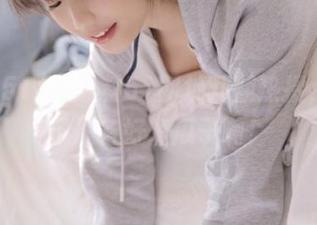 在黑料51网址翻翻热搜，别忘了准备好嗑瓜子啊！