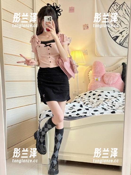 在黑料不打烊的首页迷路：被吃瓜视频带到了哪里？