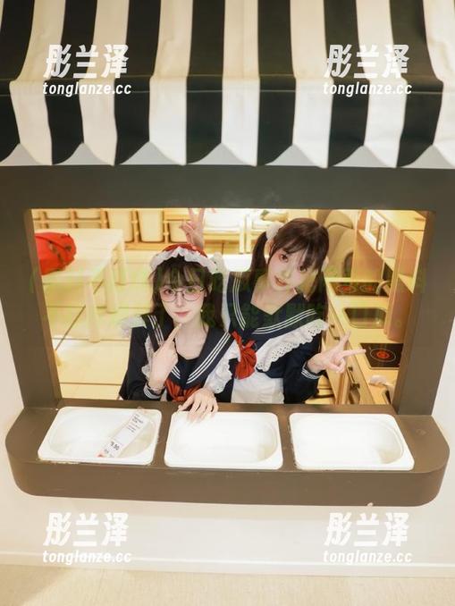 今日吃瓜事件把网页的黑料不打烊刷屏了，我只能默默吃一口瓜。