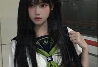 吃瓜做到极致，别忘了在“黑料社在线”收藏你的“哈哈”时刻哦～