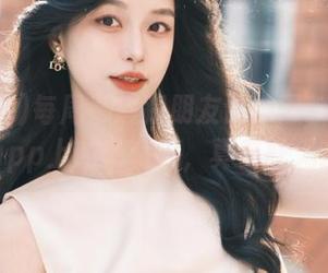 每周都想跟朋友讨论黑料网155fumapp上的奇葩瓜，真有些无奈呀。